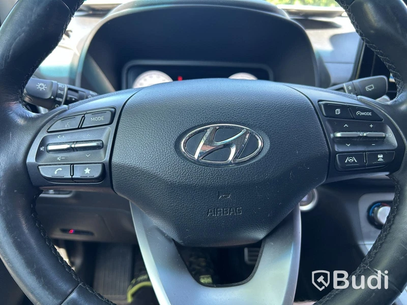 Passenger car Hyundai Kona Electric - 2023 | Electric