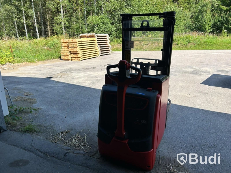 Truck Linde D10, el, 4714 h, ledstaplare
