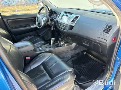 Toyota Hilux 3.0 D Invincible | Dubbelhytt | Automat | 2014