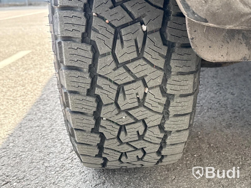 Toyota Hilux 3.0 D Invincible | Dubbelhytt | Automat | 2014