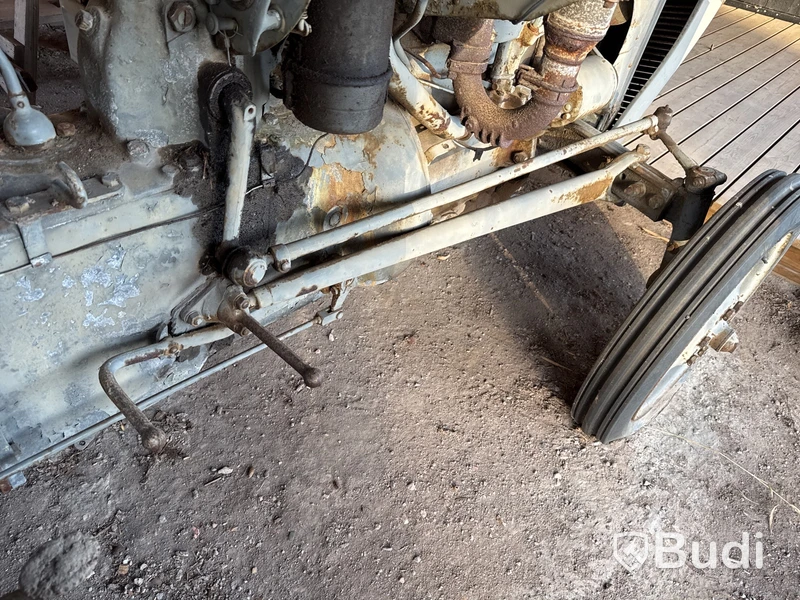 Veterantraktor Ferguson Grålle TE A 20  -1952 | reparationsobjekt