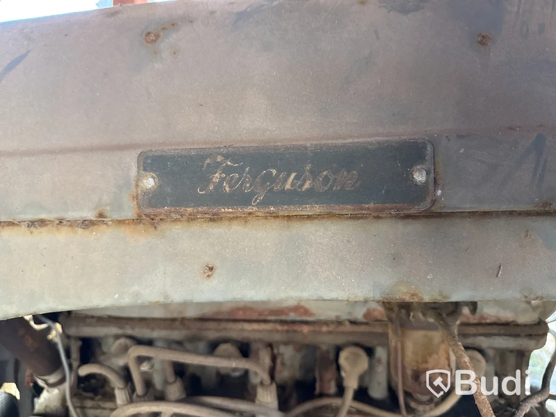 Veterantraktor Ferguson Grålle TE A 20  -1952 | reparationsobjekt