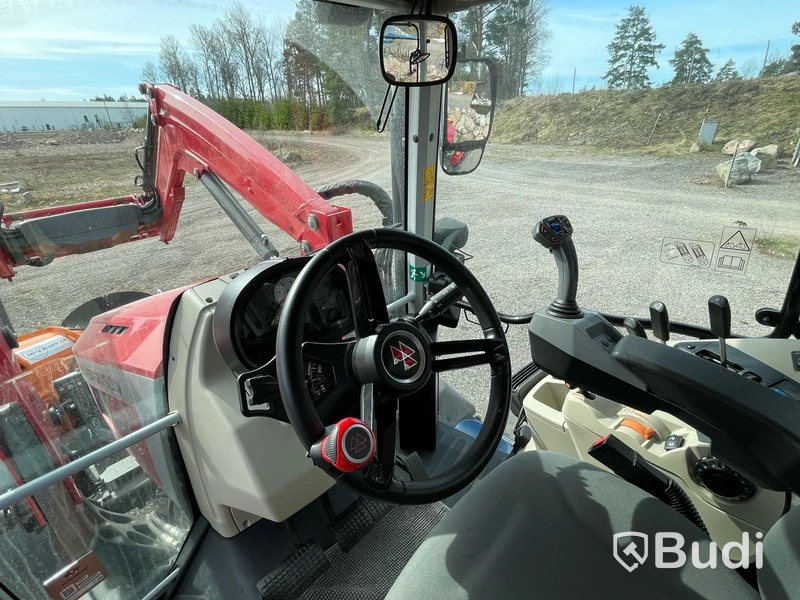 Traktor Massey Ferguson -2023 | Mf 5s.125 | Vikplog & Sandspridare