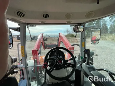Traktor Massey Ferguson -2023 | Mf 5s.125 | Vikplog & Sandspridare
