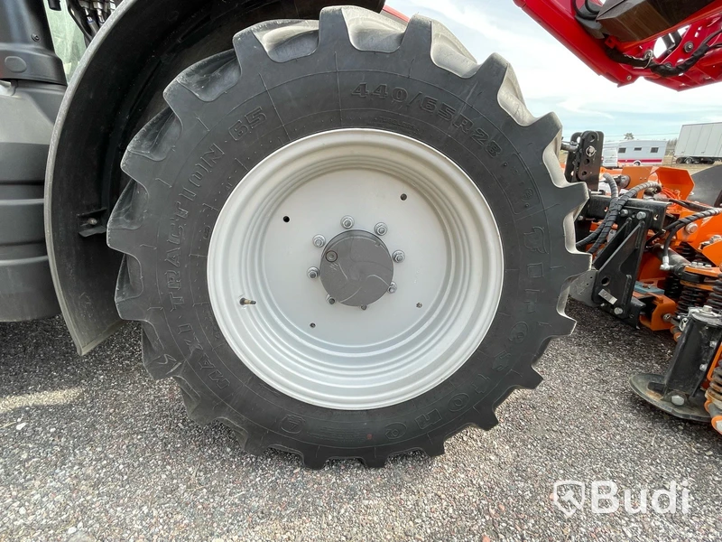 Traktor Massey Ferguson -2023 | Mf 5s.125 | Vikplog & Sandspridare