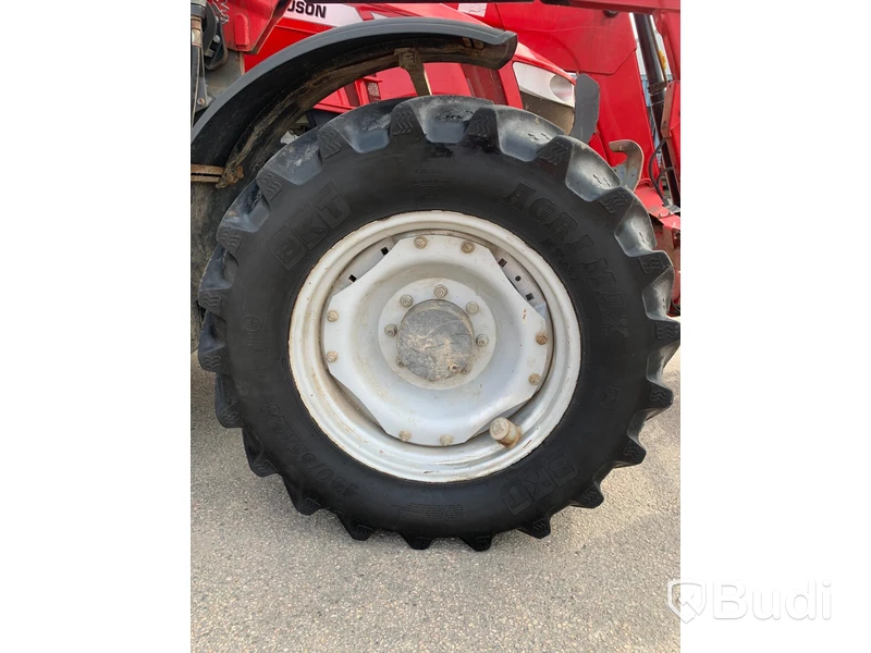 Massey Ferguson MF5613 Dyna 4 med lastare -2014