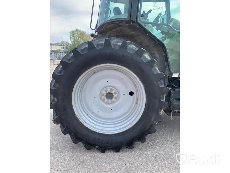 Massey Ferguson MF5613 Dyna 4 med lastare -2014