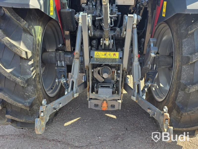 Massey Ferguson MF4708M | 2023 | 140 timmar