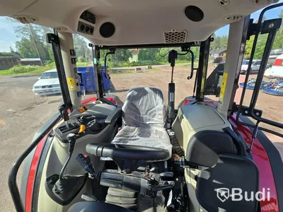 Massey Ferguson MF4708M | 2023 | 140 timmar