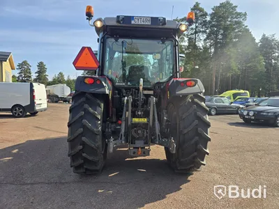 Massey Ferguson MF4708M | 2023 | 140 timmar