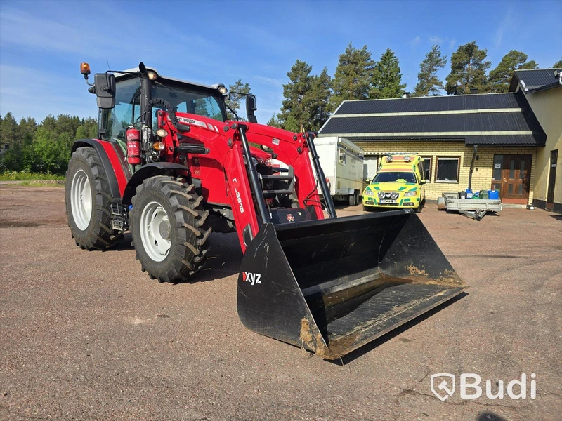 Massey Ferguson MF4708M | 2023 | 140 timmar