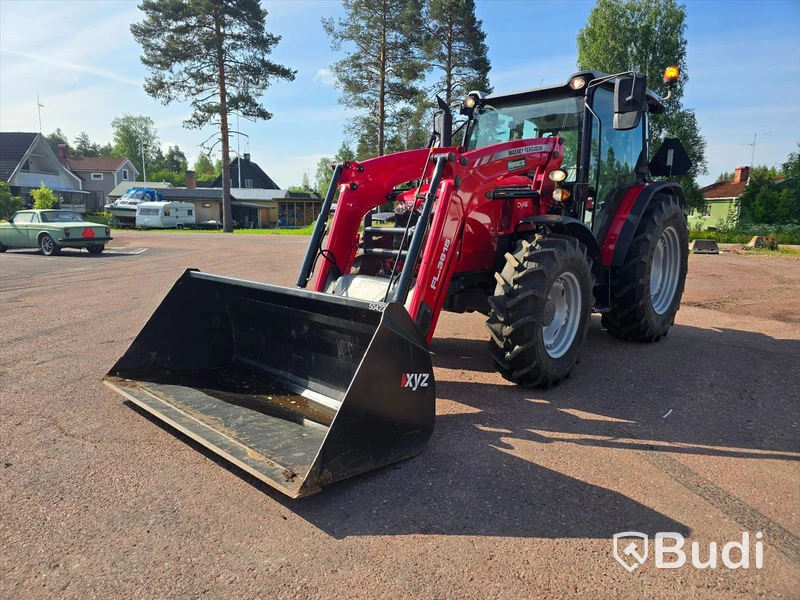 Massey Ferguson MF4708M | 2023 | 140 timmar