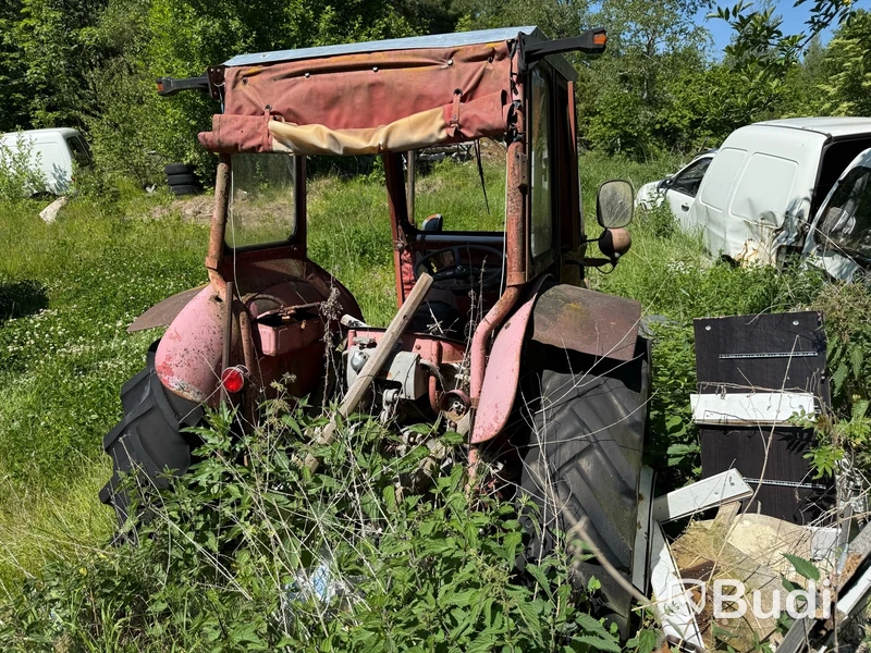 Massey Ferguson 35 med lastare -1964 (rep-objekt)