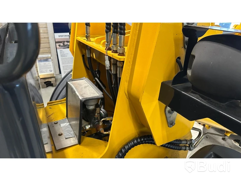 Wheel loader HAITU ZL918D with folding plow, bucket, lifting boom, forks, lowered 50 mm tow ball