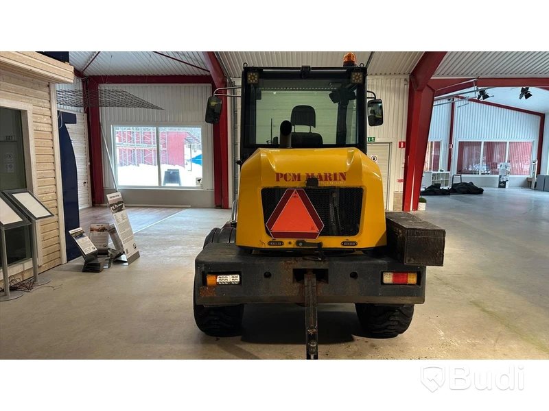 Wheel loader HAITU ZL918D with folding plow, bucket, lifting boom, forks, lowered 50 mm tow ball