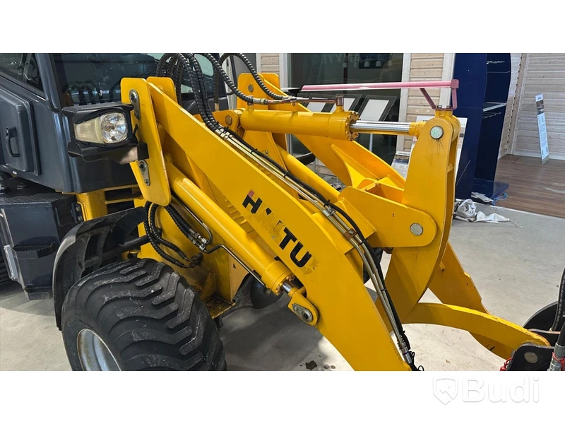 Wheel loader HAITU ZL918D with folding plow, bucket, lifting boom, forks, lowered 50 mm tow ball