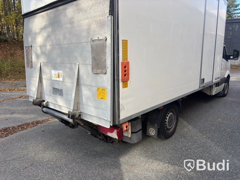 Transportbil Volkswagen Crafter, skåpbil, bakgavellyft