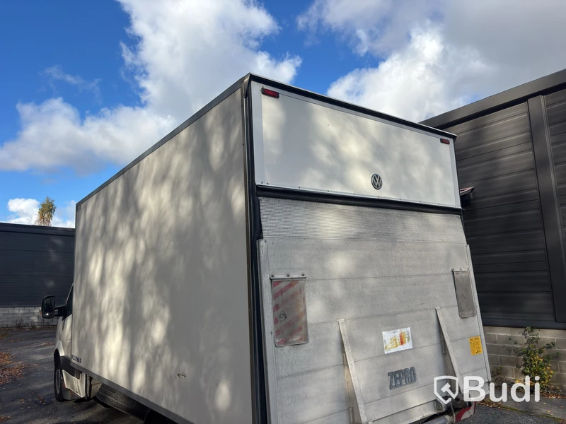 Transportbil Volkswagen Crafter, skåpbil, bakgavellyft