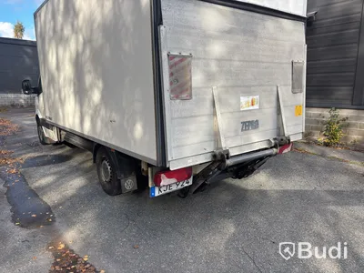 Transportbil Volkswagen Crafter, skåpbil, bakgavellyft