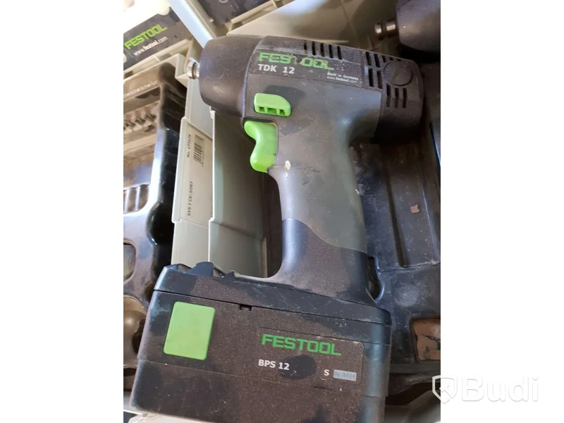 FESTOOL 2ST Skruvdragare TDK 12 OCH C12 med några tillbehör samt laddare och låda