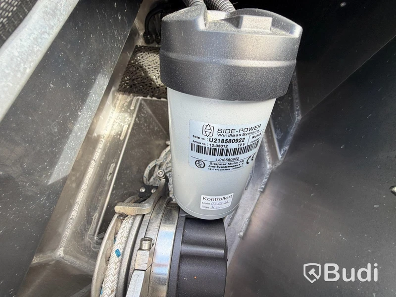 Anytec 868 CAB, 2024 – 2 × Mercury Verado V400 V10 – Used only as a demo