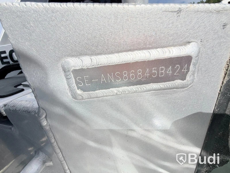 Anytec 868 CAB, 2024 – 2 × Mercury Verado V400 V10 – Used only as a demo