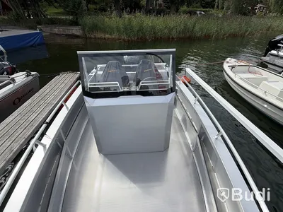 Ockelbo B18CC, 2025 – Mercury F115ELPT CT 4S – Ex-demo