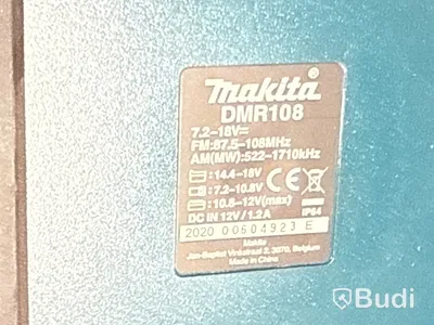 Makita DMR108 radio