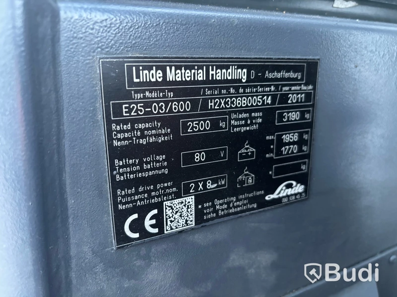 Gaffeltruck Linde  E25S 2011 med långgafflar