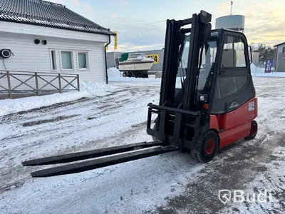 Gaffeltruck Linde  E25S 2011 med långgafflar