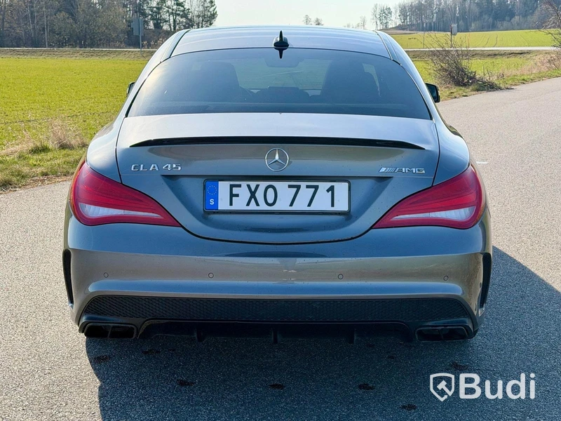 Mercedes-Benz CLA 45 AMG 4MATIC -2015 | 10 300 mil