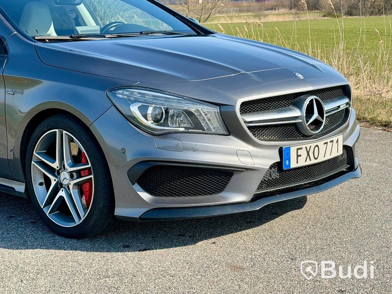 Mercedes-Benz CLA 45 AMG 4MATIC -2015 | 10 300 mil