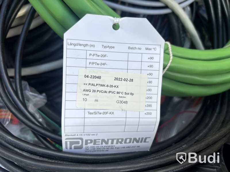 Pall med diverse labb-kabel , termoelement med mera