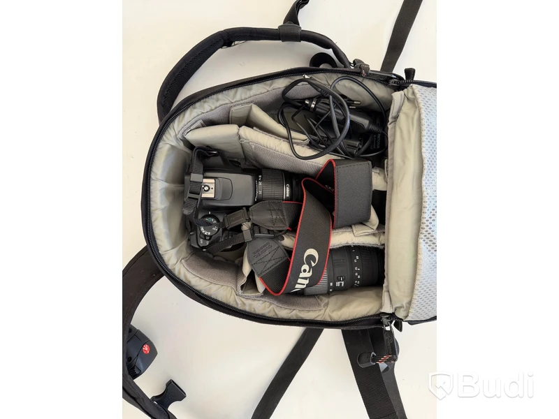 Systemkamera, Canon EOS 1100D med två objektiv, stativ och väska