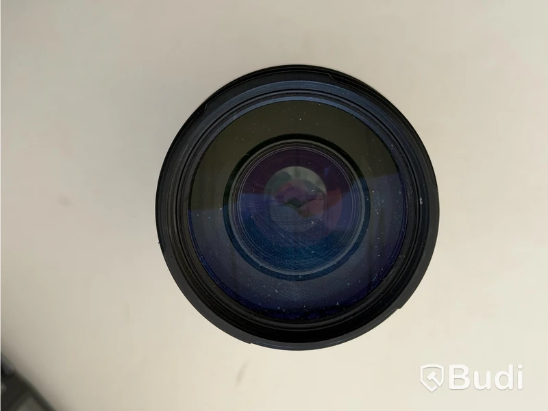 Systemkamera, Canon EOS 1100D med två objektiv, stativ och väska