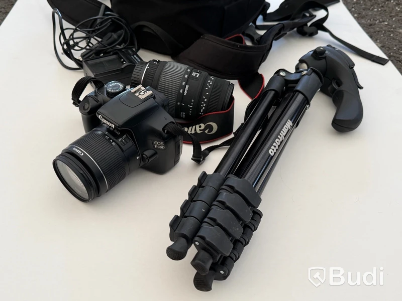 Systemkamera, Canon EOS 1100D med två objektiv, stativ och väska