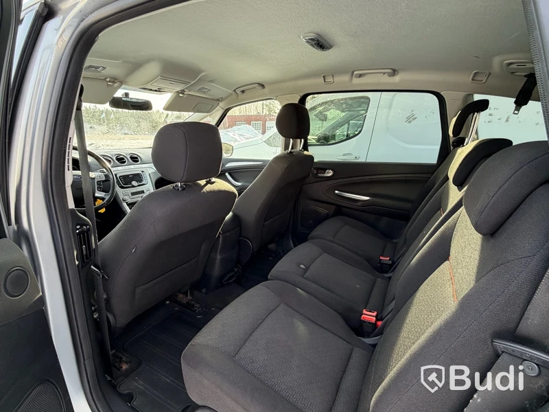 Ford S-Max 2.0 Manuell, 145hk - 2008 - reparations/ reservdelsobjekt