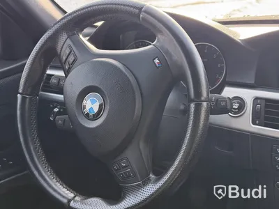 BMW 320i Touring Manuell, 170hk - 2010 - reparations/ reservdelsobjekt
