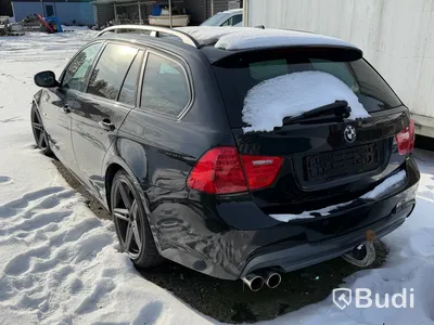 BMW 320i Touring Manuell, 170hk - 2010 - reparations/ reservdelsobjekt