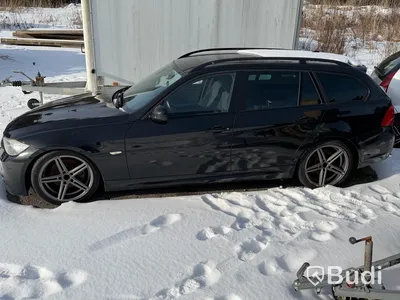 BMW 320i Touring Manuell, 170hk - 2010 - reparations/ reservdelsobjekt