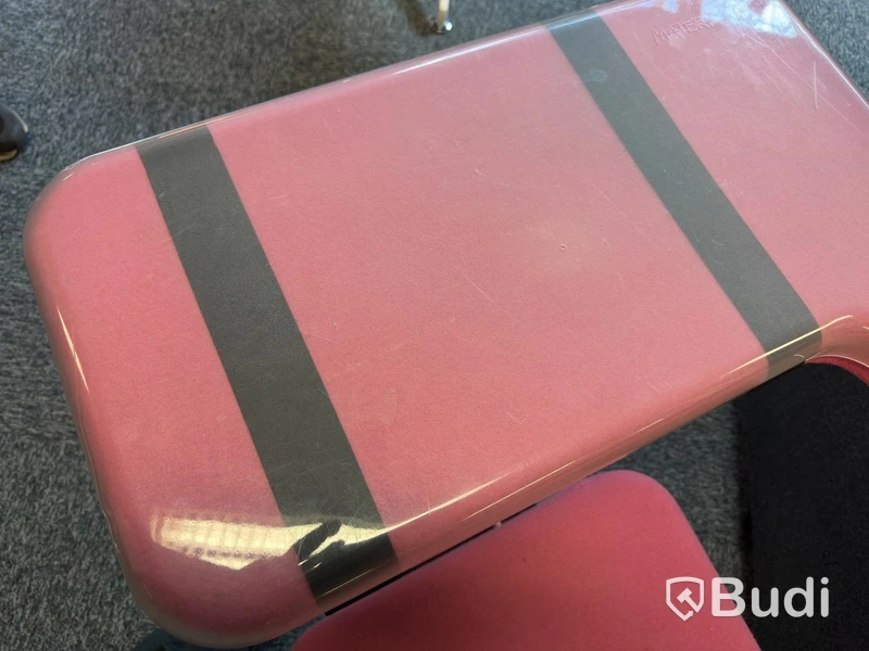 Materia Clip office chair, pink