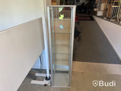 Glass display cabinet, aluminium frame