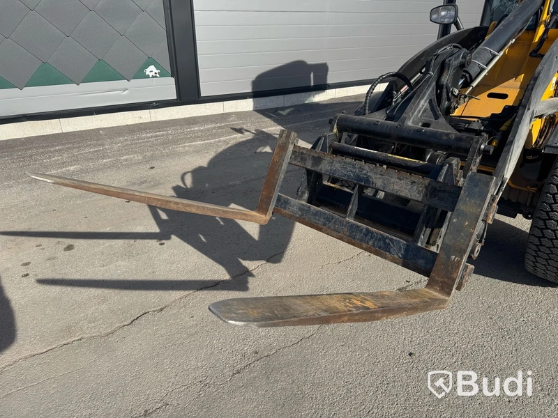 Hjullastare JCB 409 T4 -2015 | Gafflar
