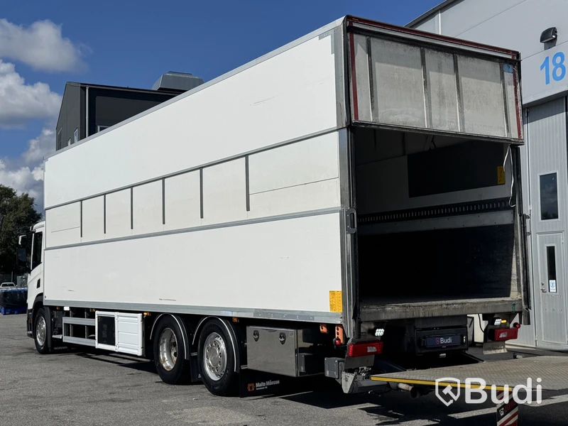 Refrigerated truck Scania P370 6x2-4 12.7 -2021 | Carrier | Height-adjustable