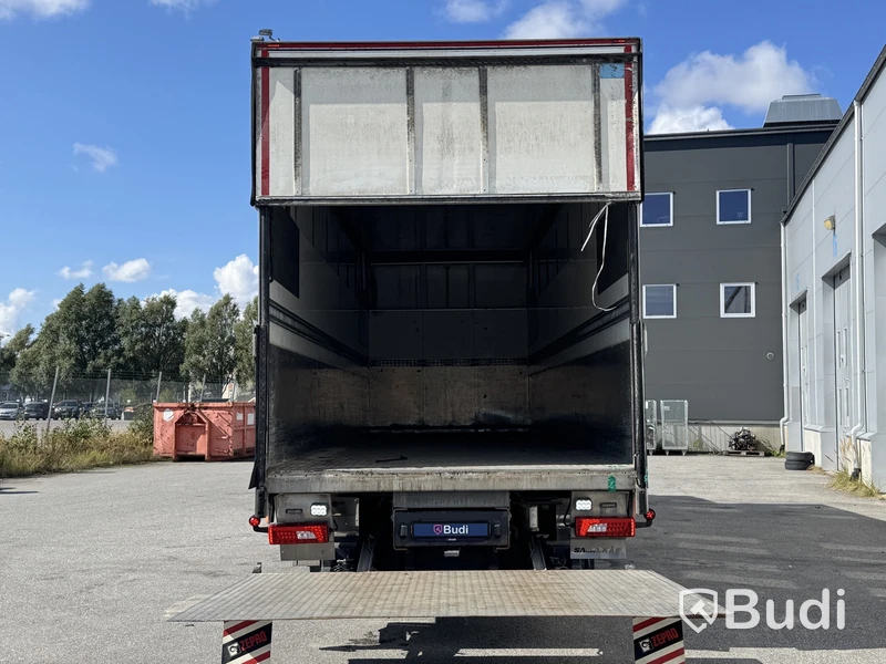 Refrigerated truck Scania P370 6x2-4 12.7 -2021 | Carrier | Height-adjustable