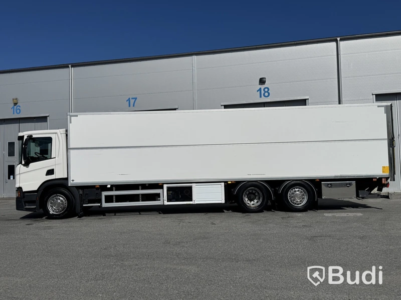 Refrigerated truck Scania P370 6x2-4 12.7 -2021 | Carrier | Height-adjustable