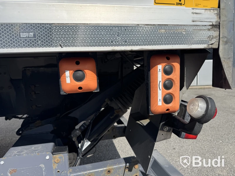 Refrigerated truck Scania P370 6x2-4 12.7 -2021 | Carrier | Height-adjustable