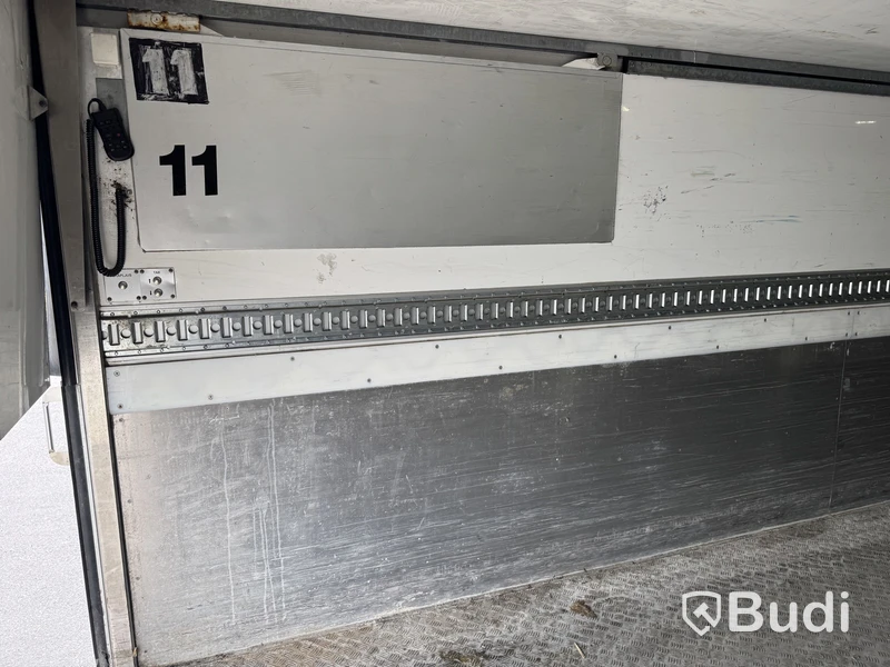 Refrigerated truck Scania P370 6x2-4 12.7 -2021 | Carrier | Height-adjustable