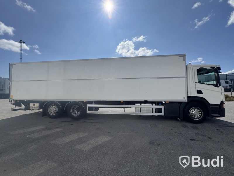Refrigerated truck Scania P370 6x2-4 12.7 -2021 | Carrier | Height-adjustable