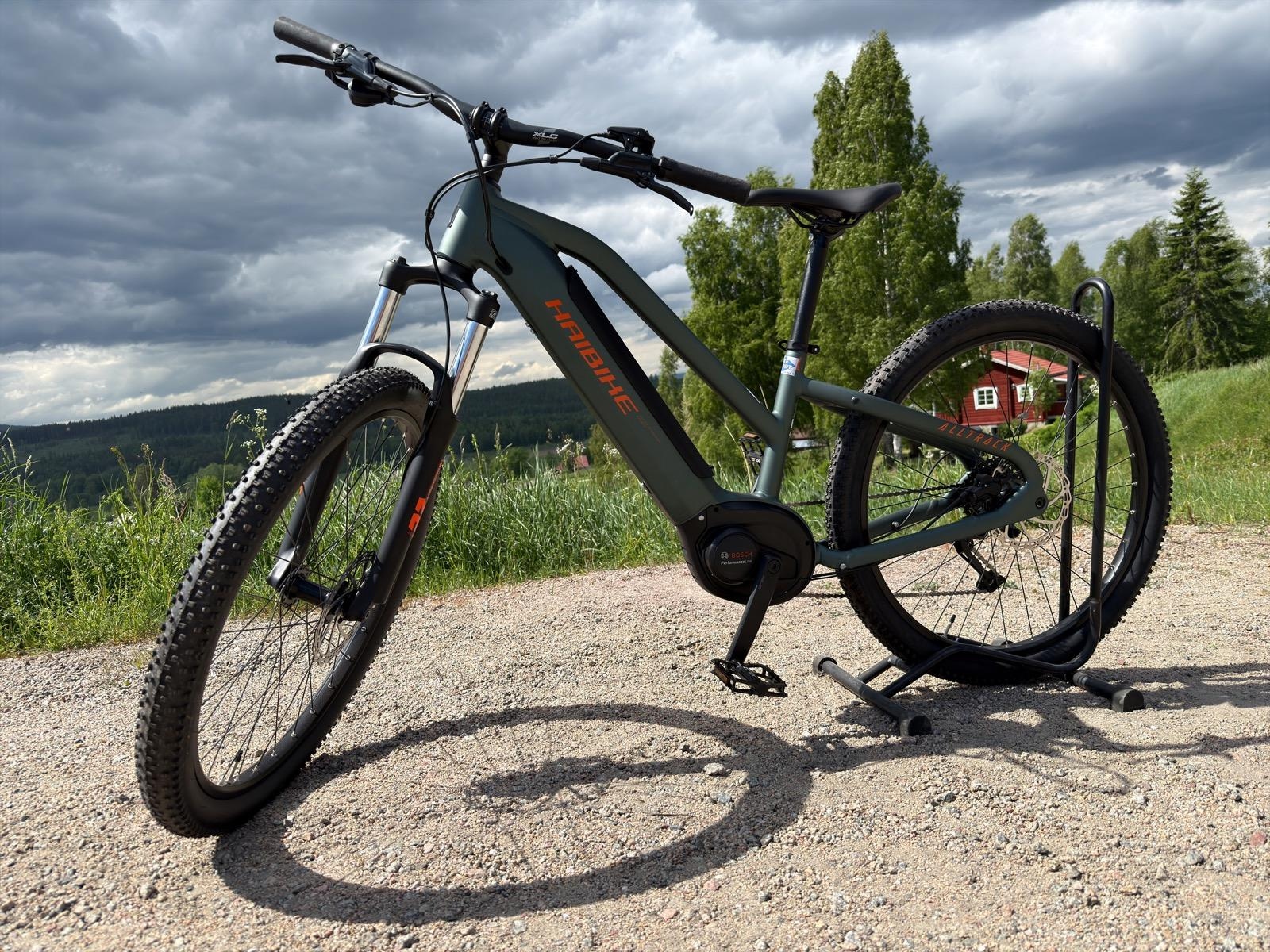 Elcykel Haibike AllTrack – Bosch Performance Line Smart System, S, 27,5"
